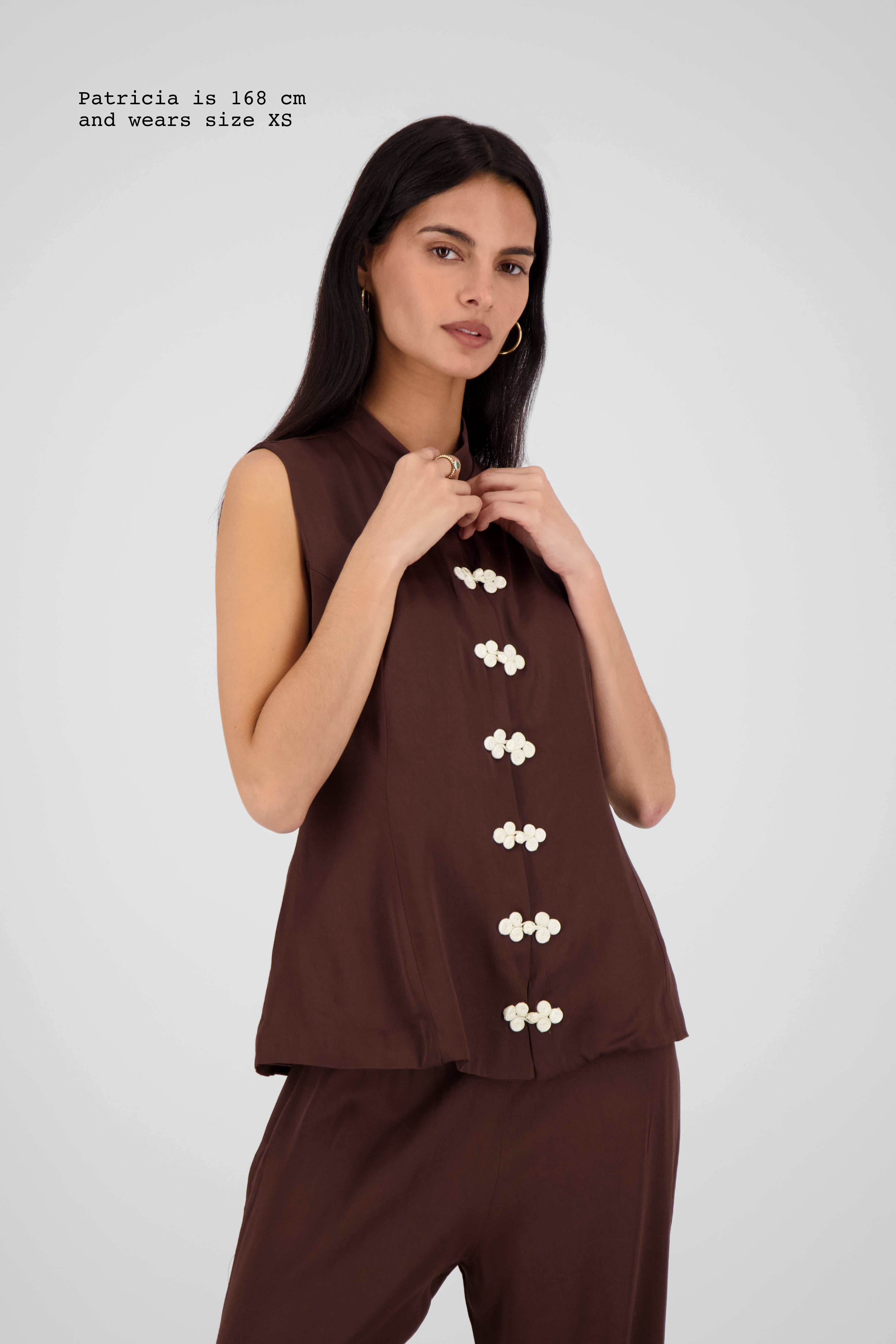VISCOSE VEST WITH FASTENINGS