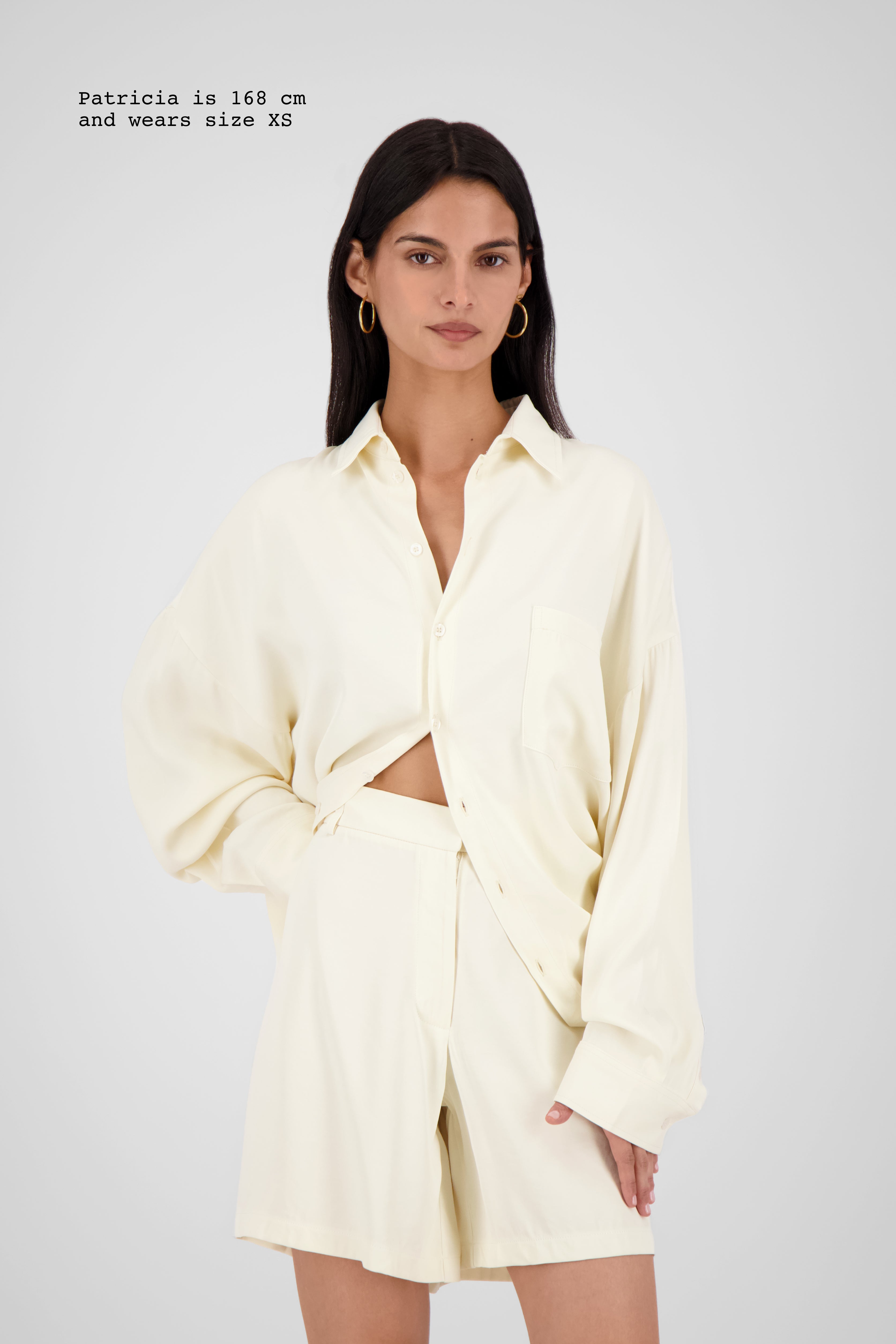 VISCOSE TAILORED SHORTS