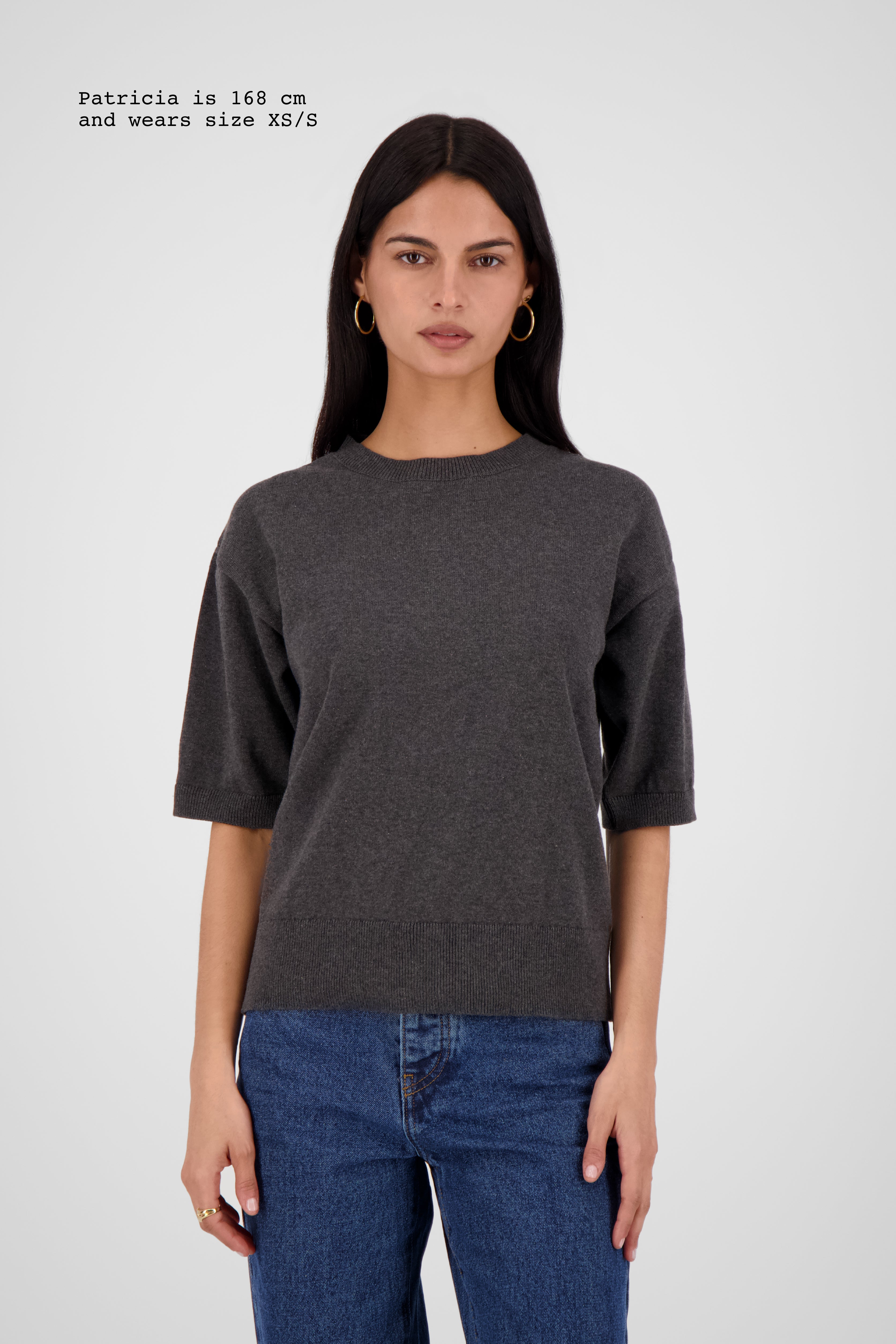 KNIT T-SHIRT