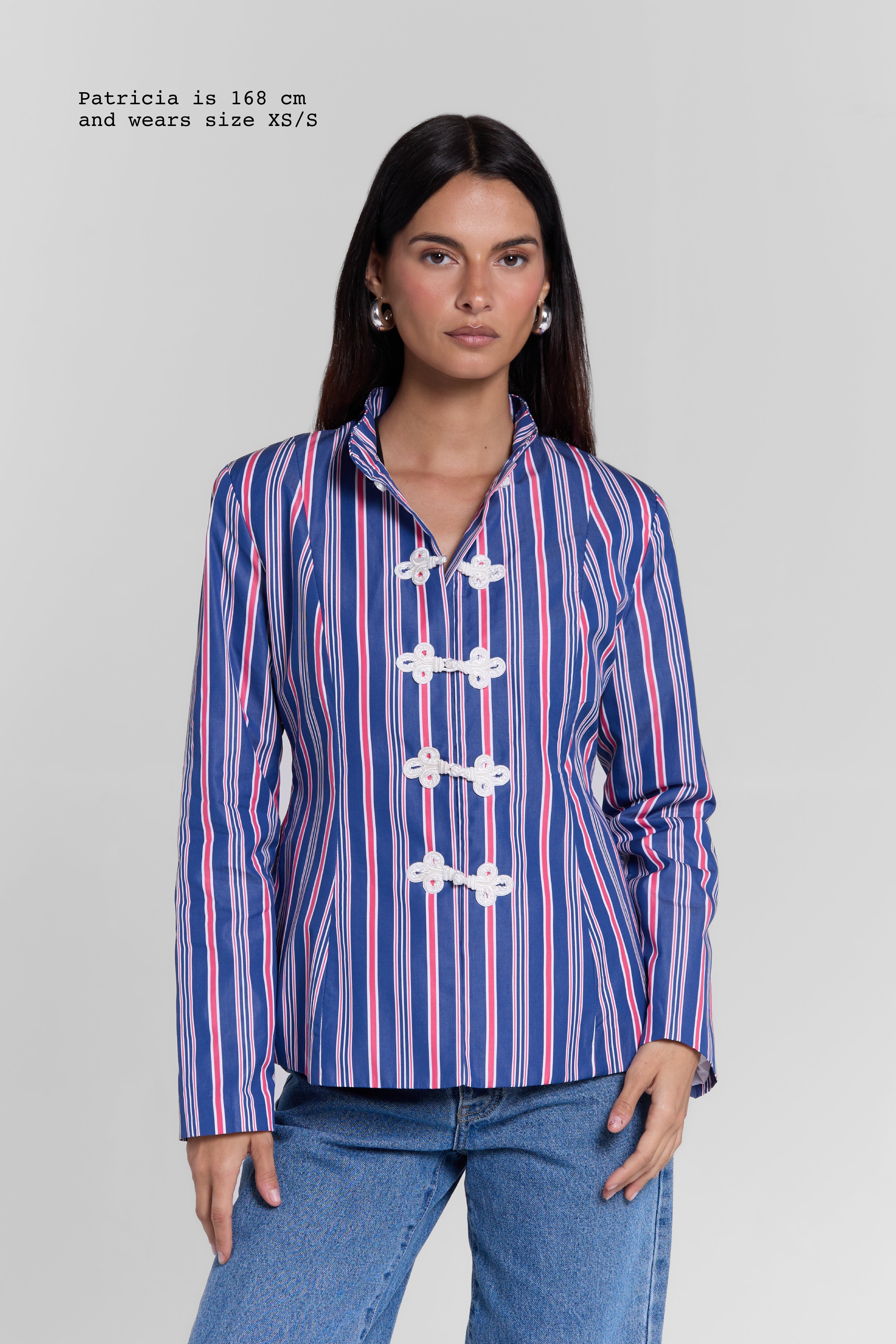 FITTED SHIRT WITH FASTENINGS