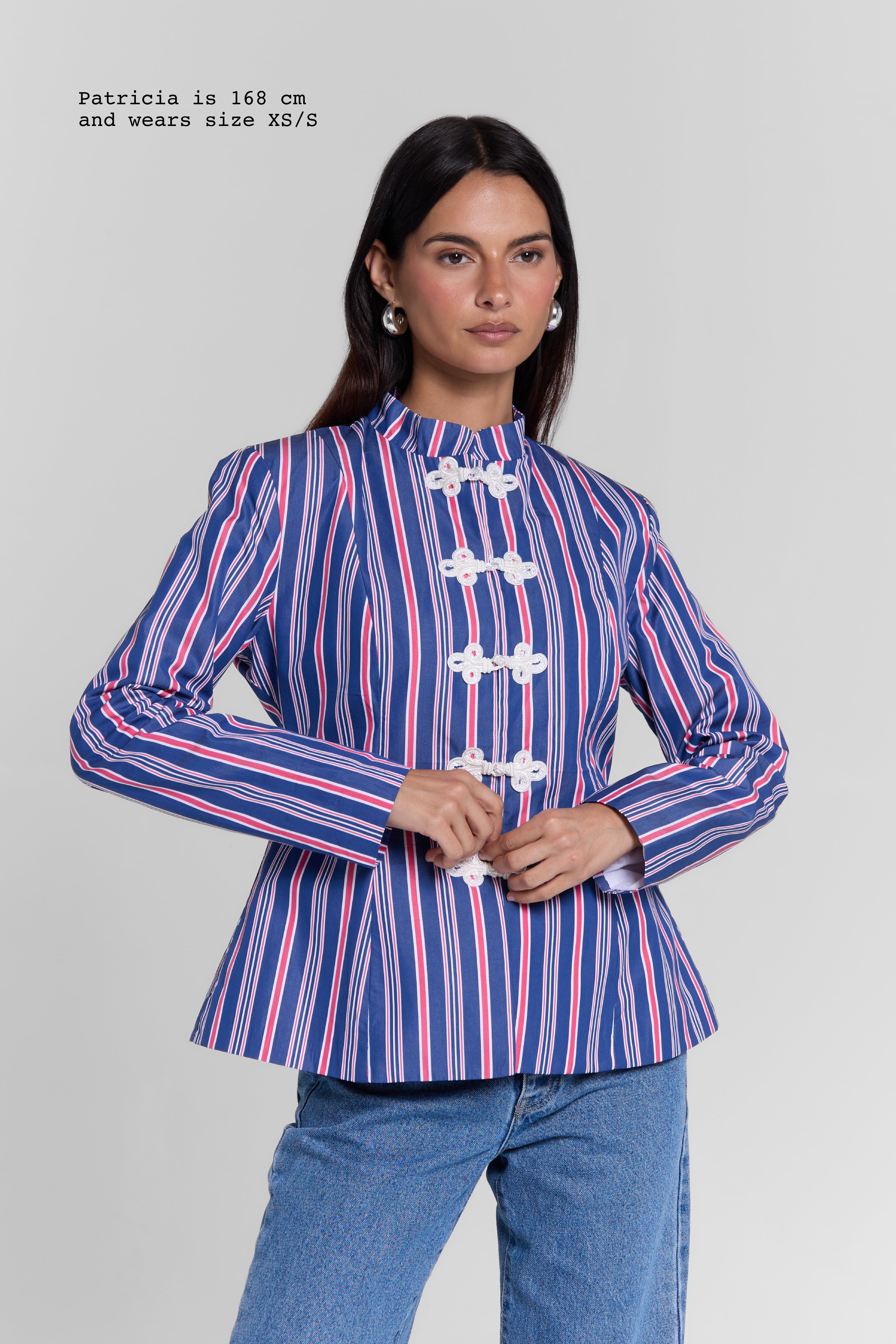 FITTED SHIRT WITH FASTENINGS