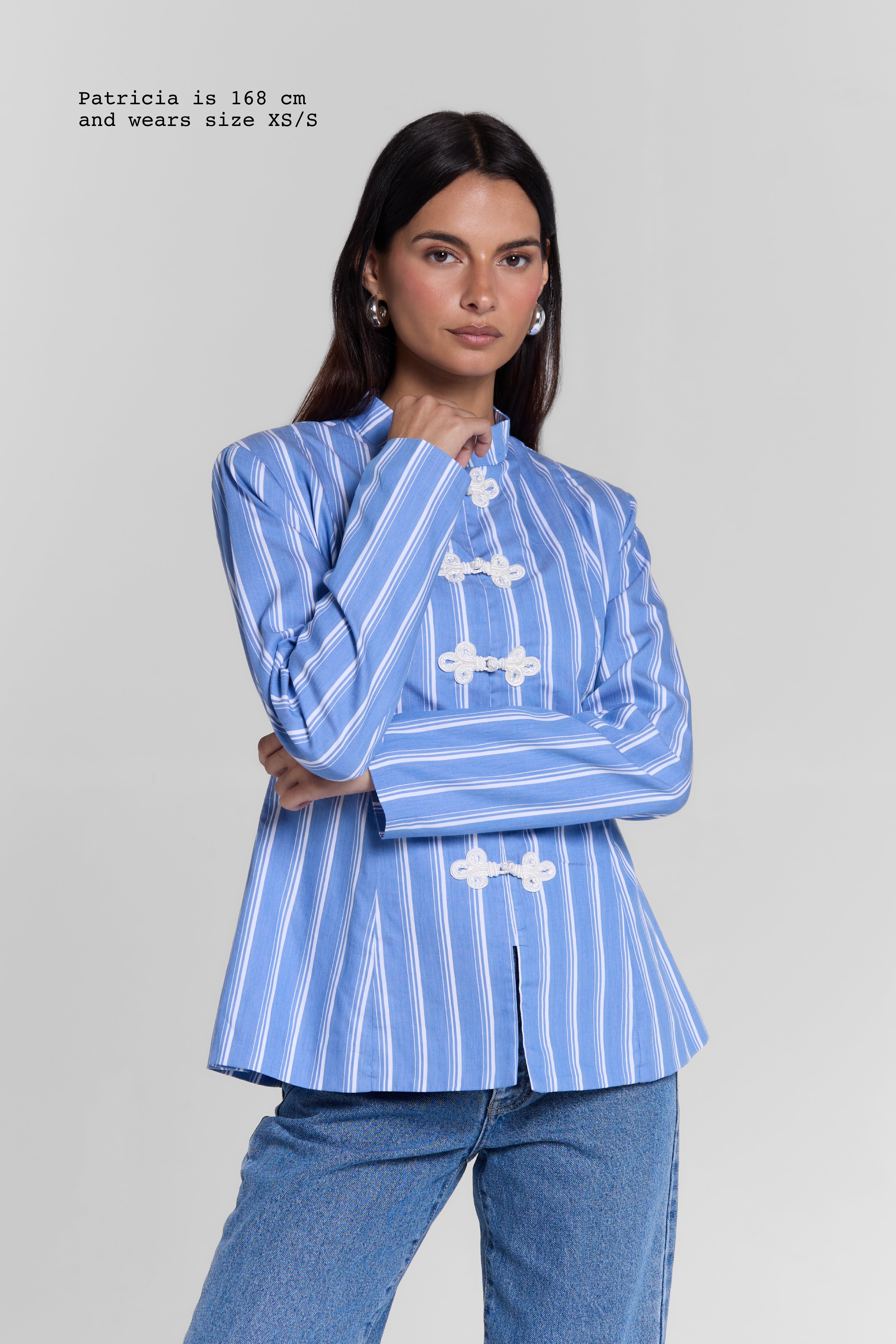 FITTED SHIRT WITH FASTENINGS