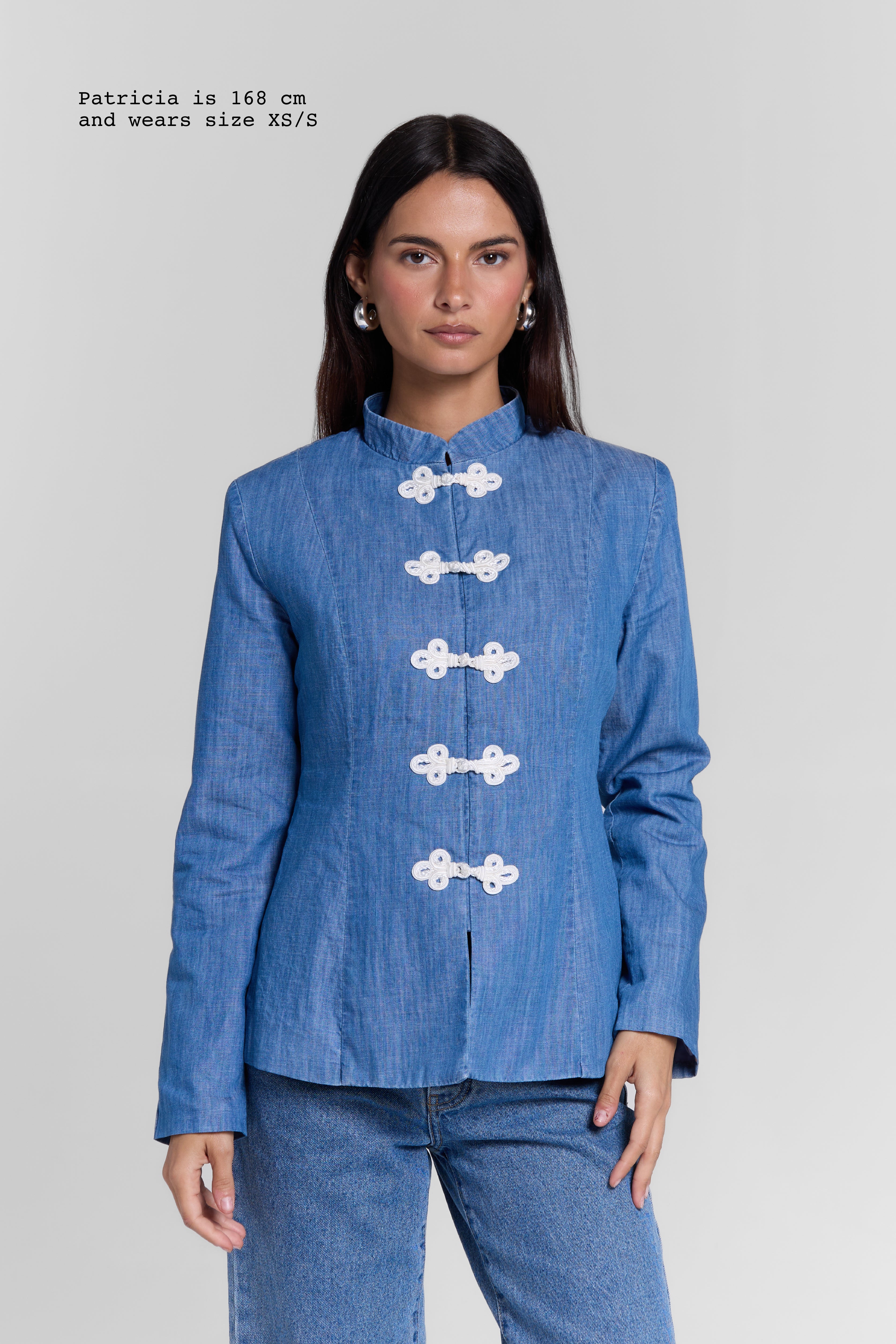 FITTED SHIRT WITH FASTENINGS