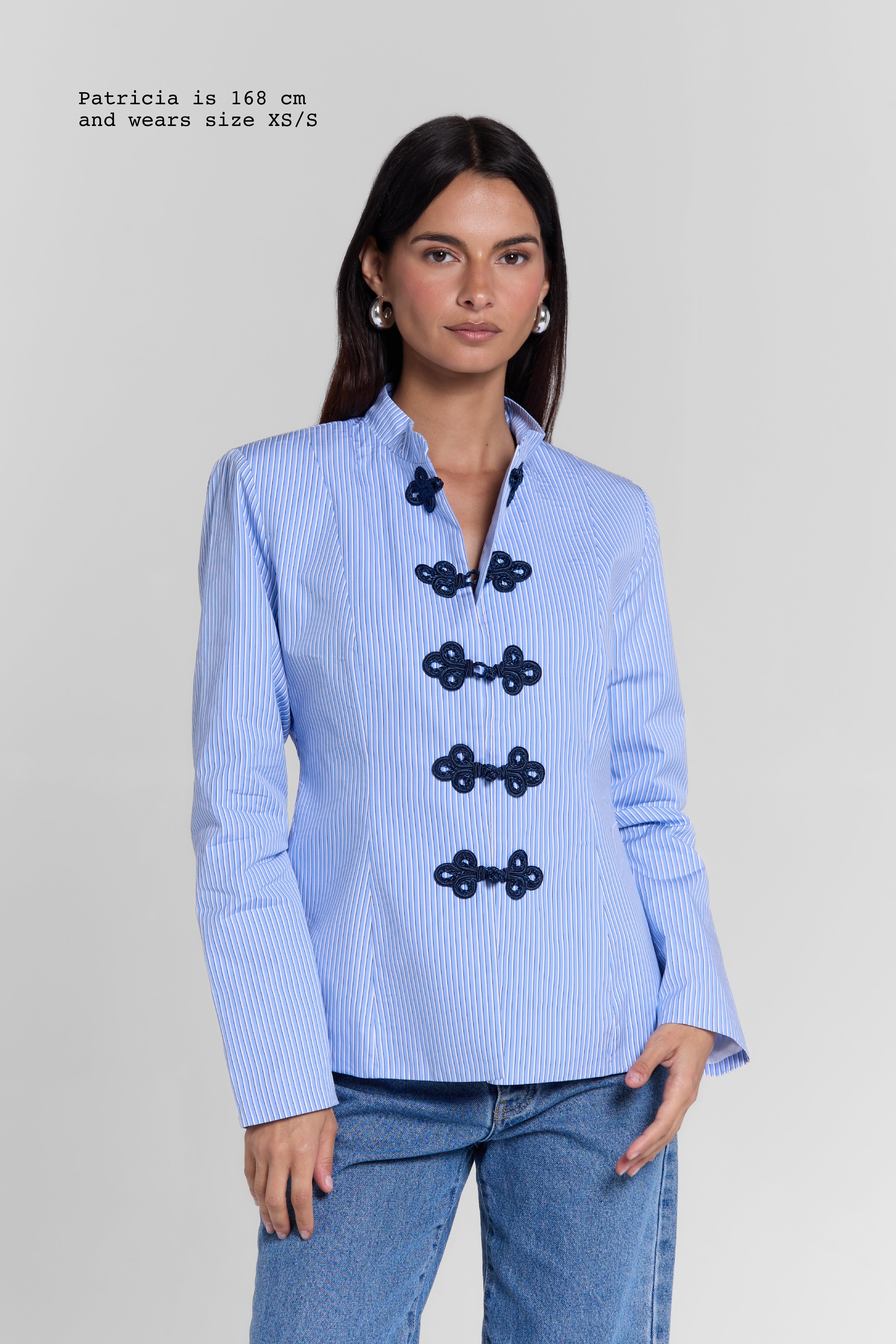 FITTED SHIRT WITH FASTENINGS