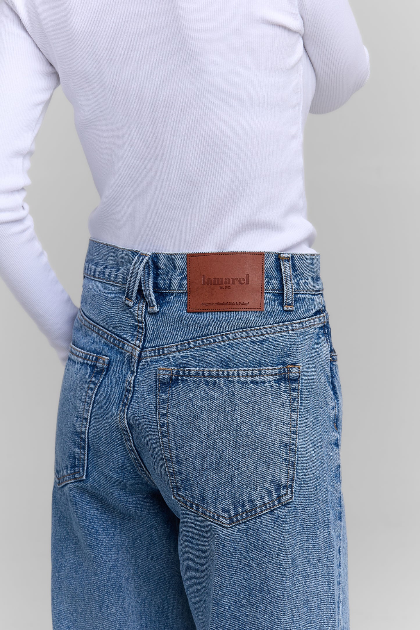 BAGGY JEANS