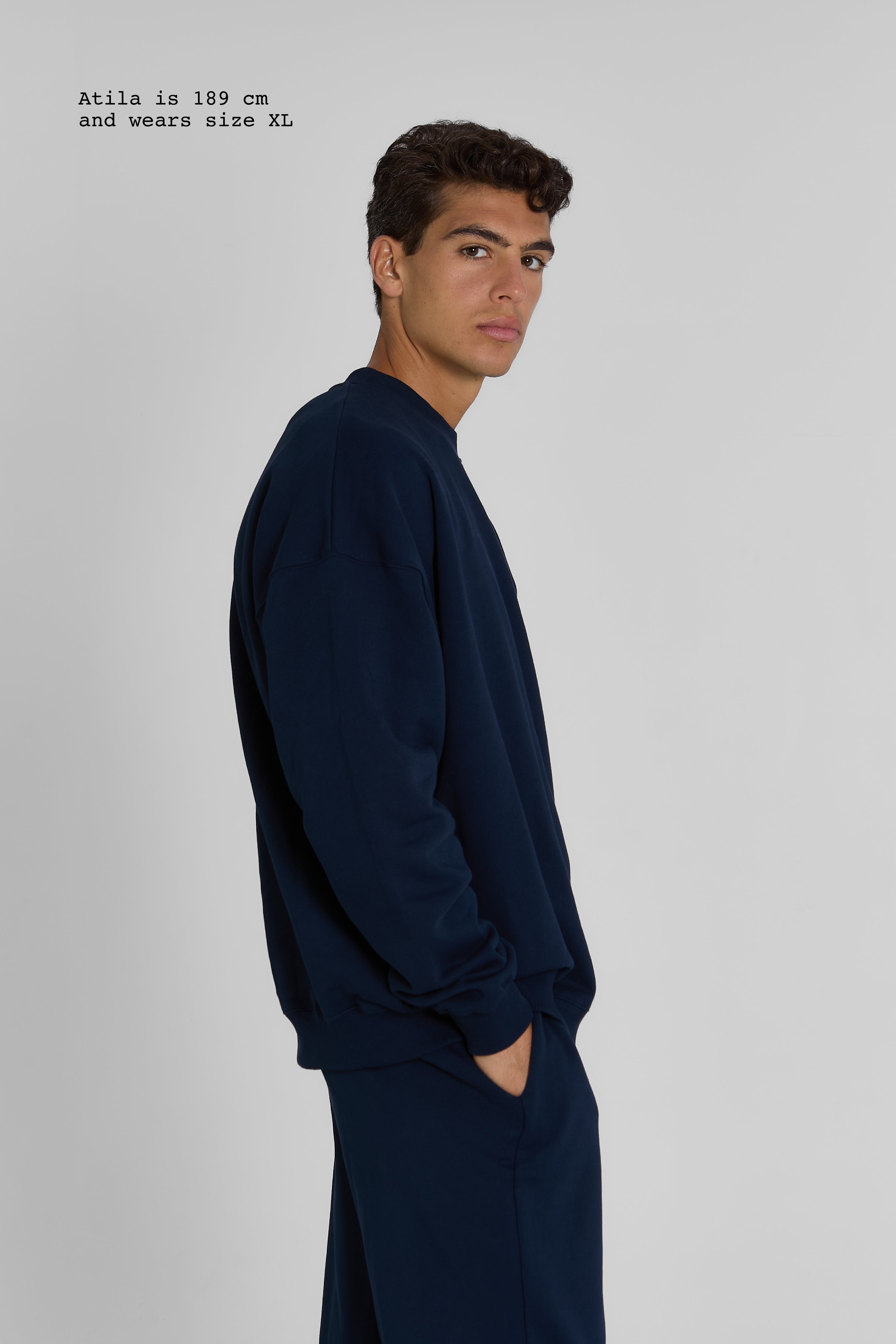 SWEATER OVERSIZED MEN