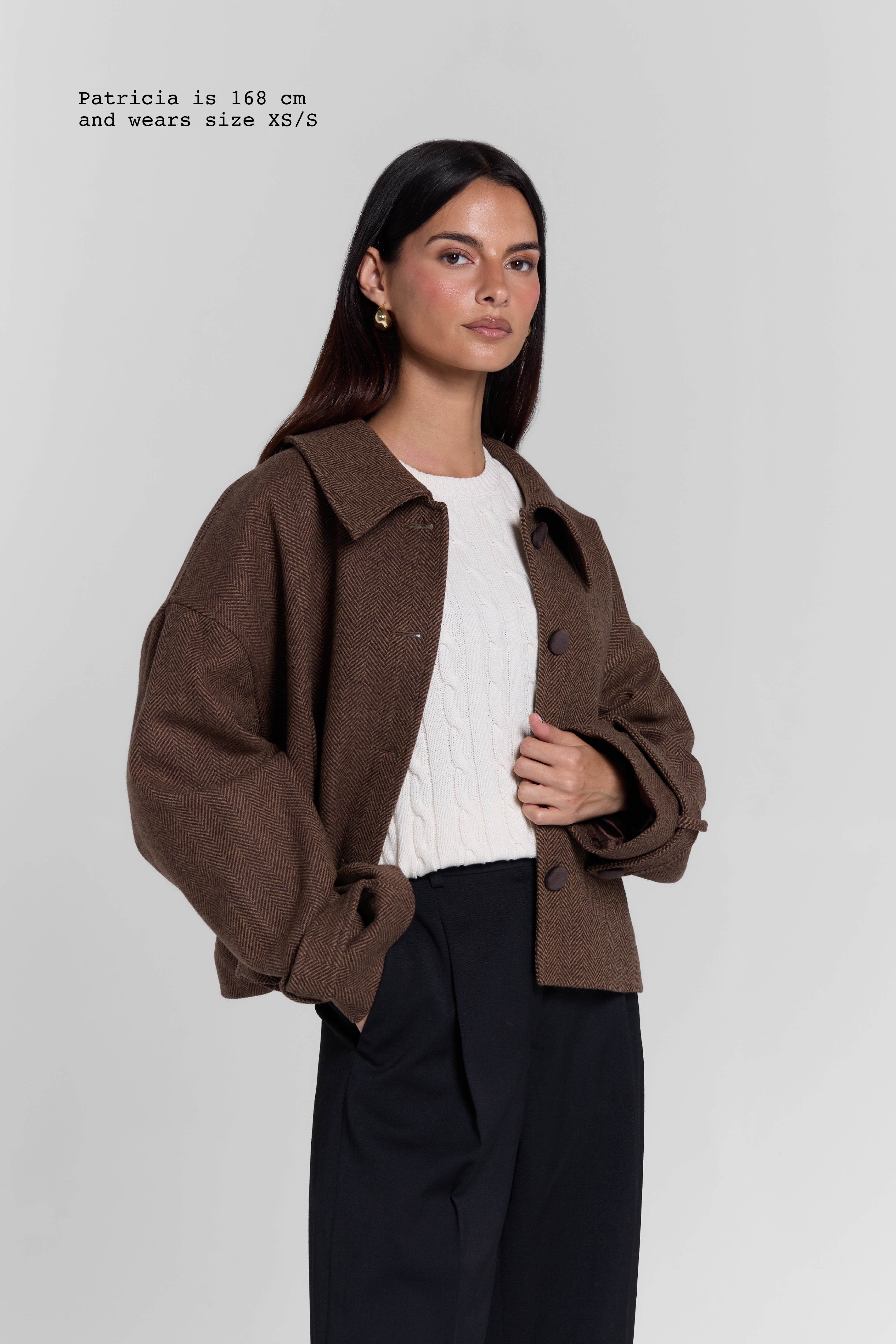 CROPPED COAT