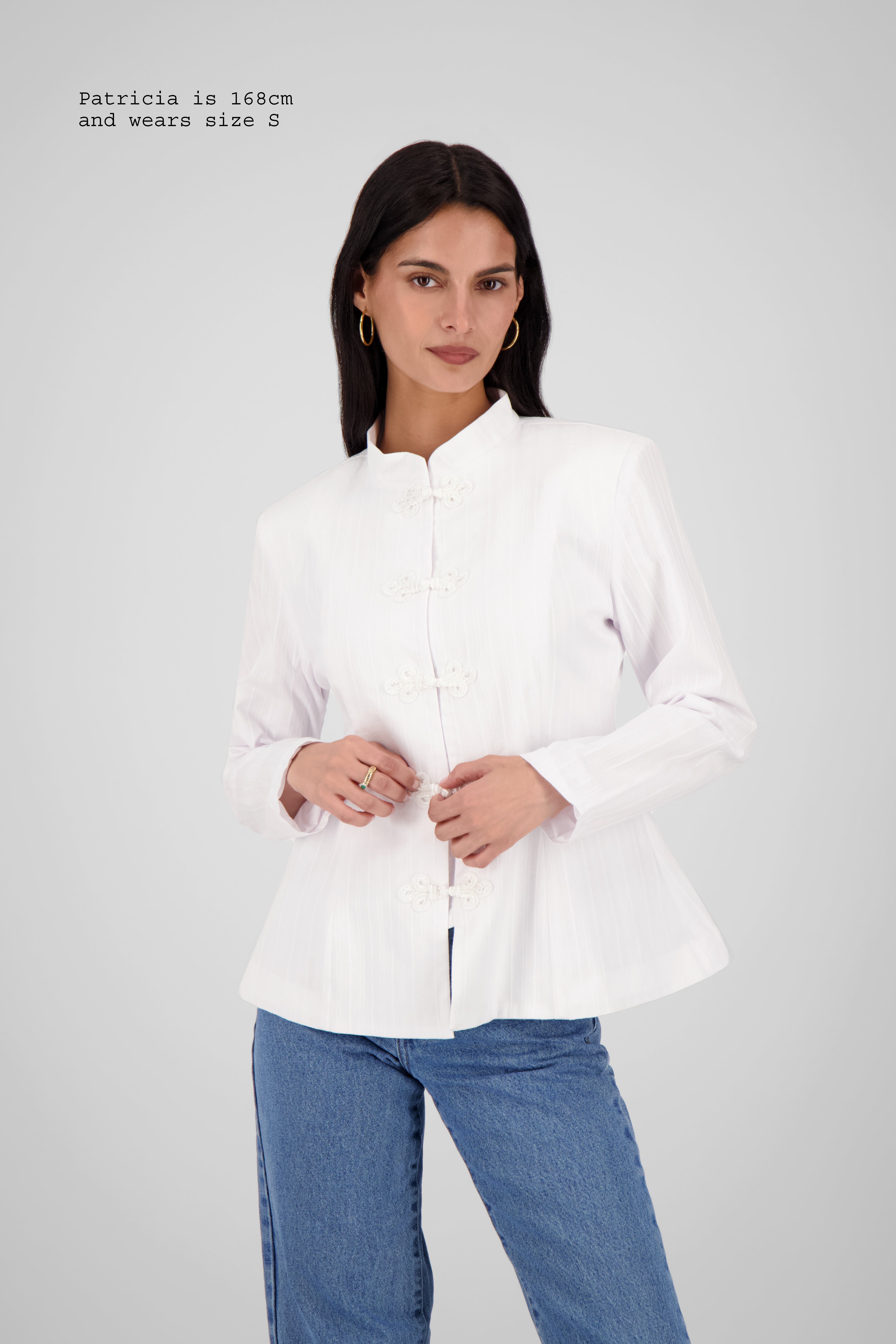 FITTED SHIRT WITH FASTENINGS