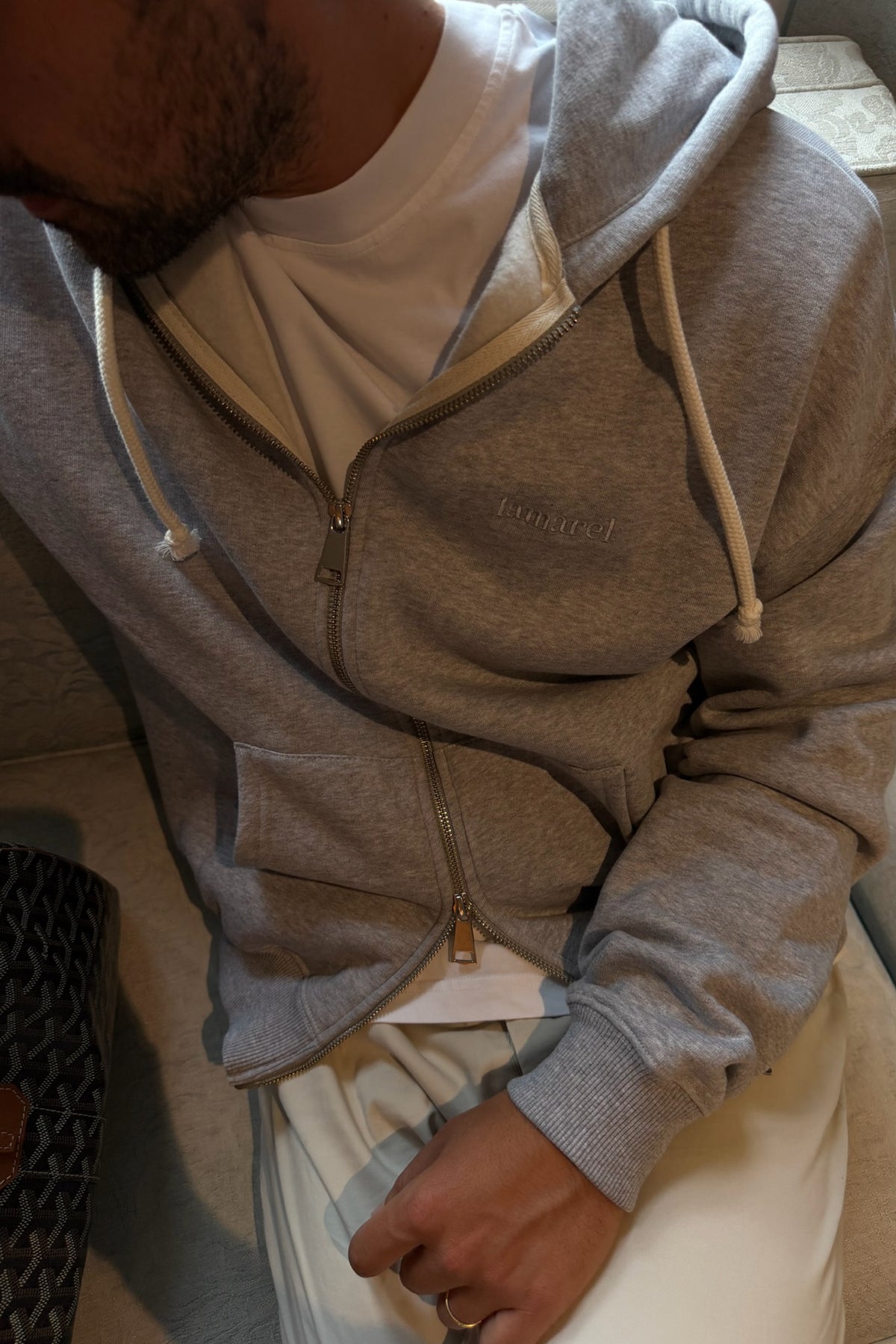 ZIP OVERSIZED HOODIE