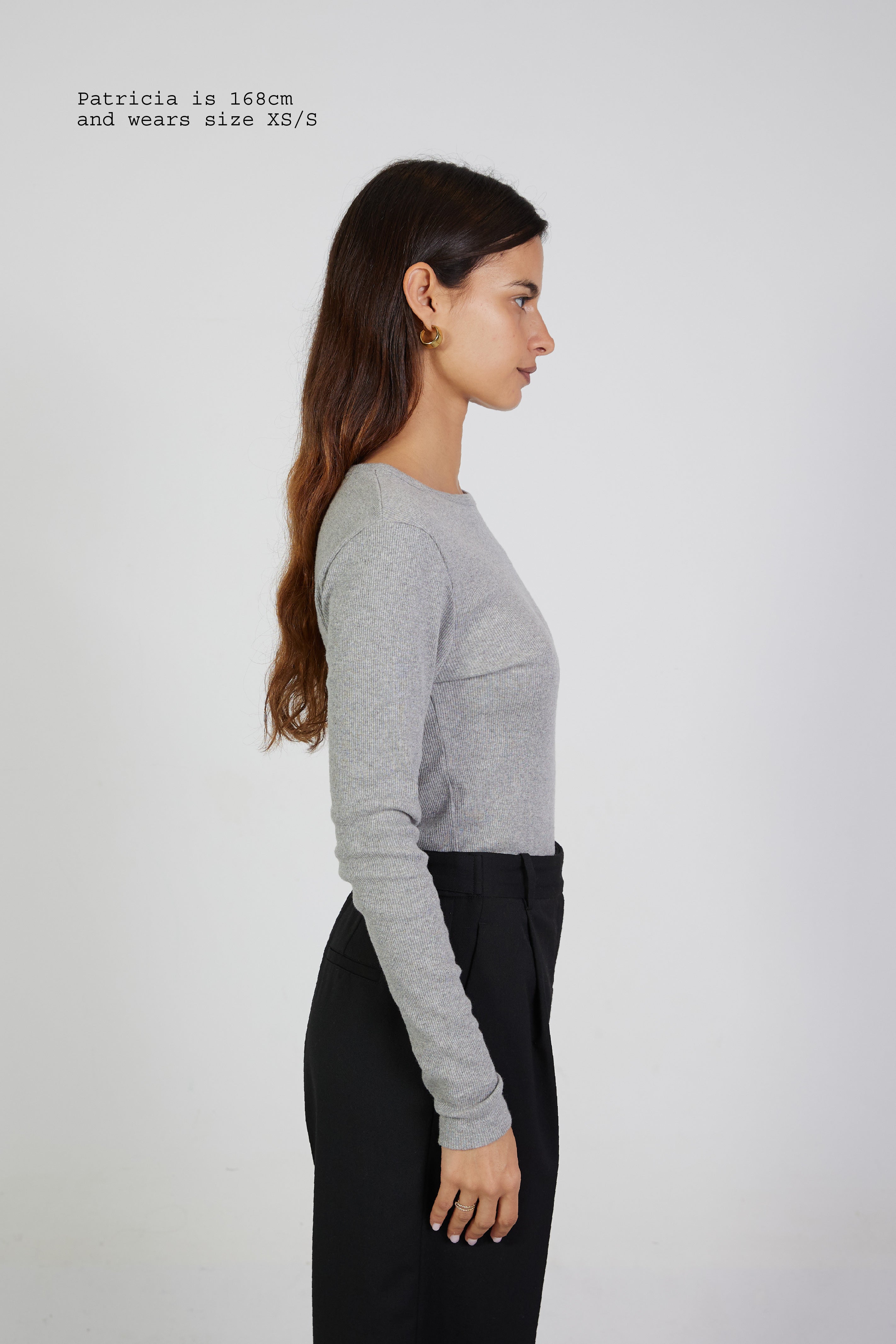 RIBBED LONG SLEEVE TOP
