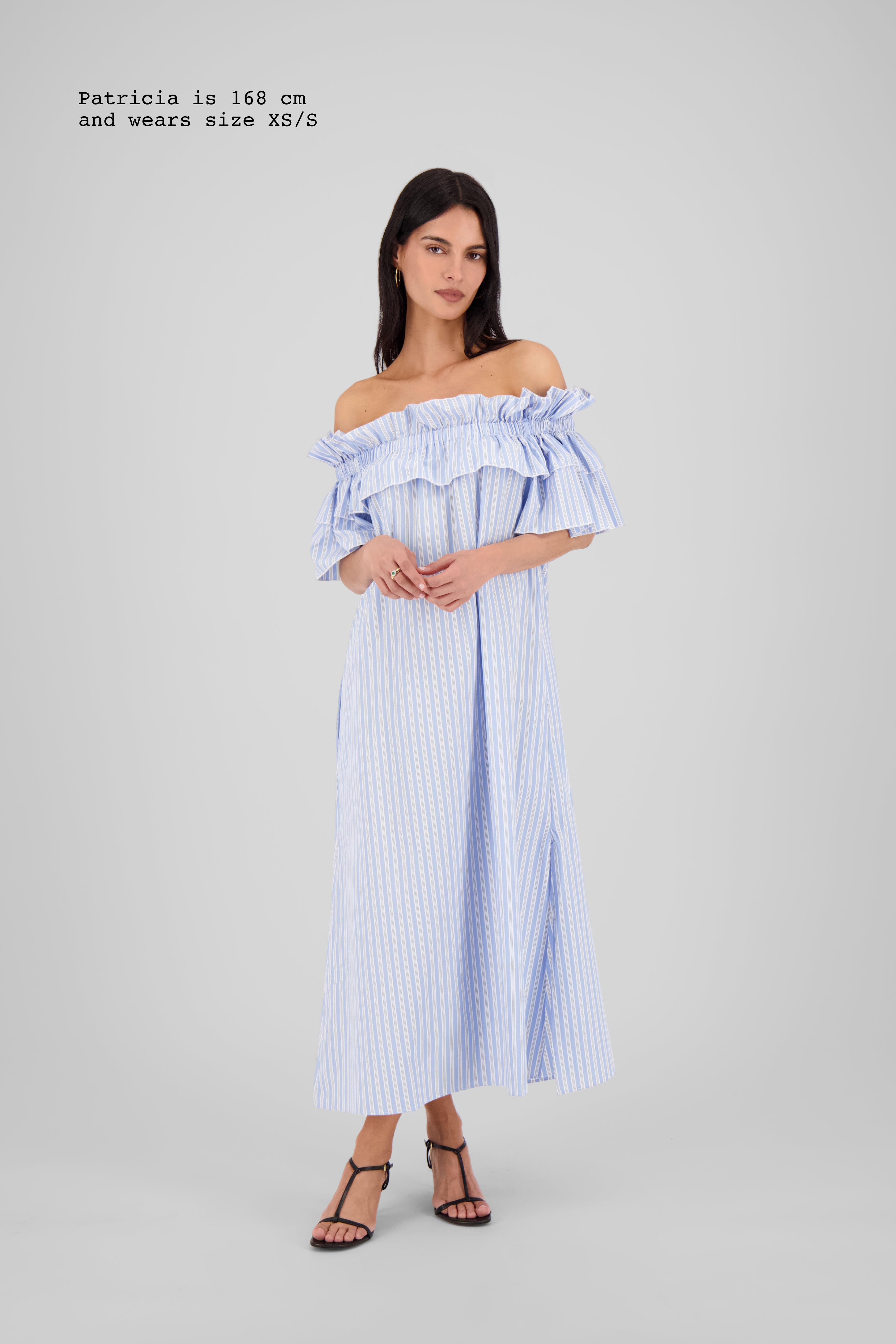 OFF-SHOULDER RUFFLE DRESS