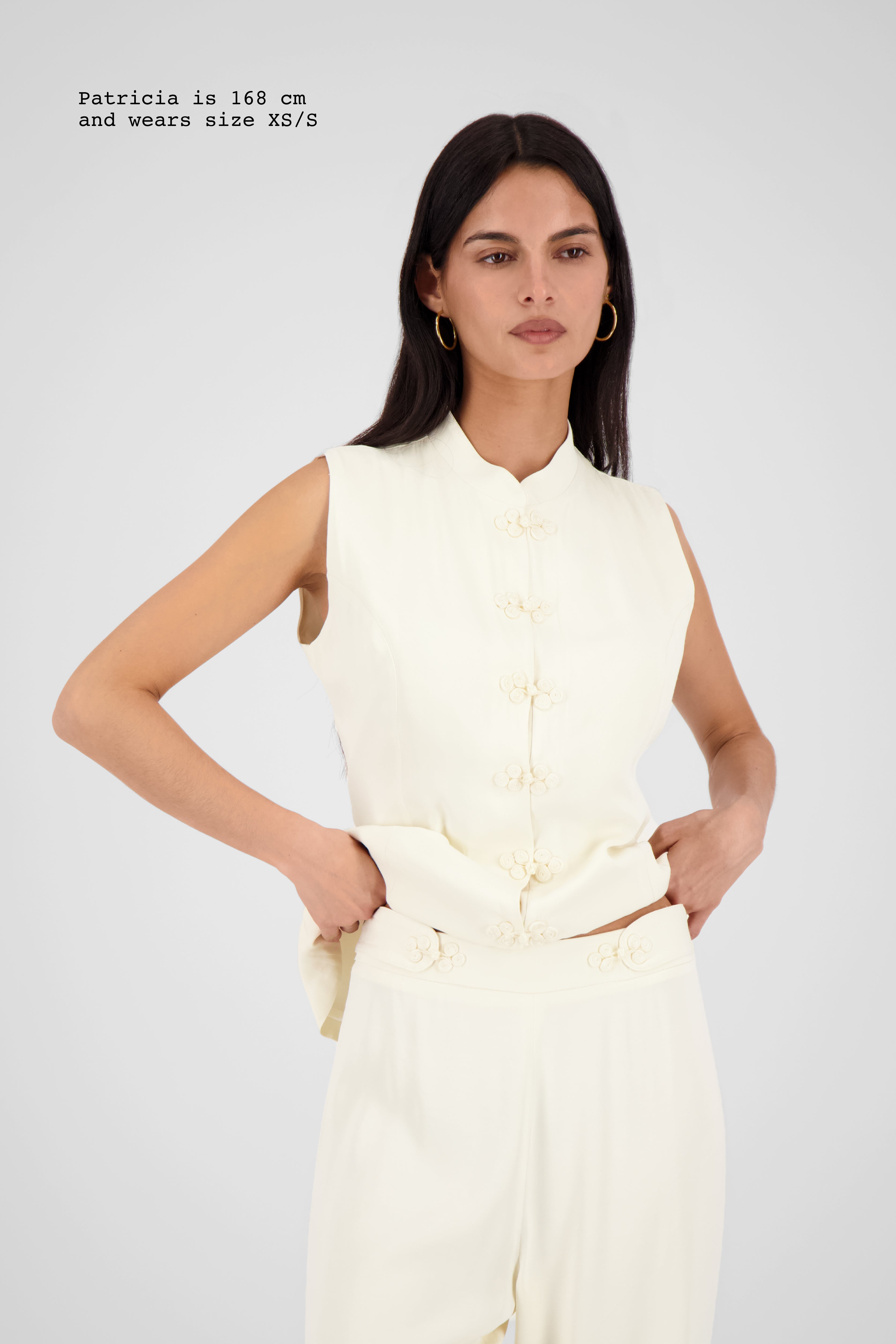 VISCOSE PANTS WITH FASTENINGS