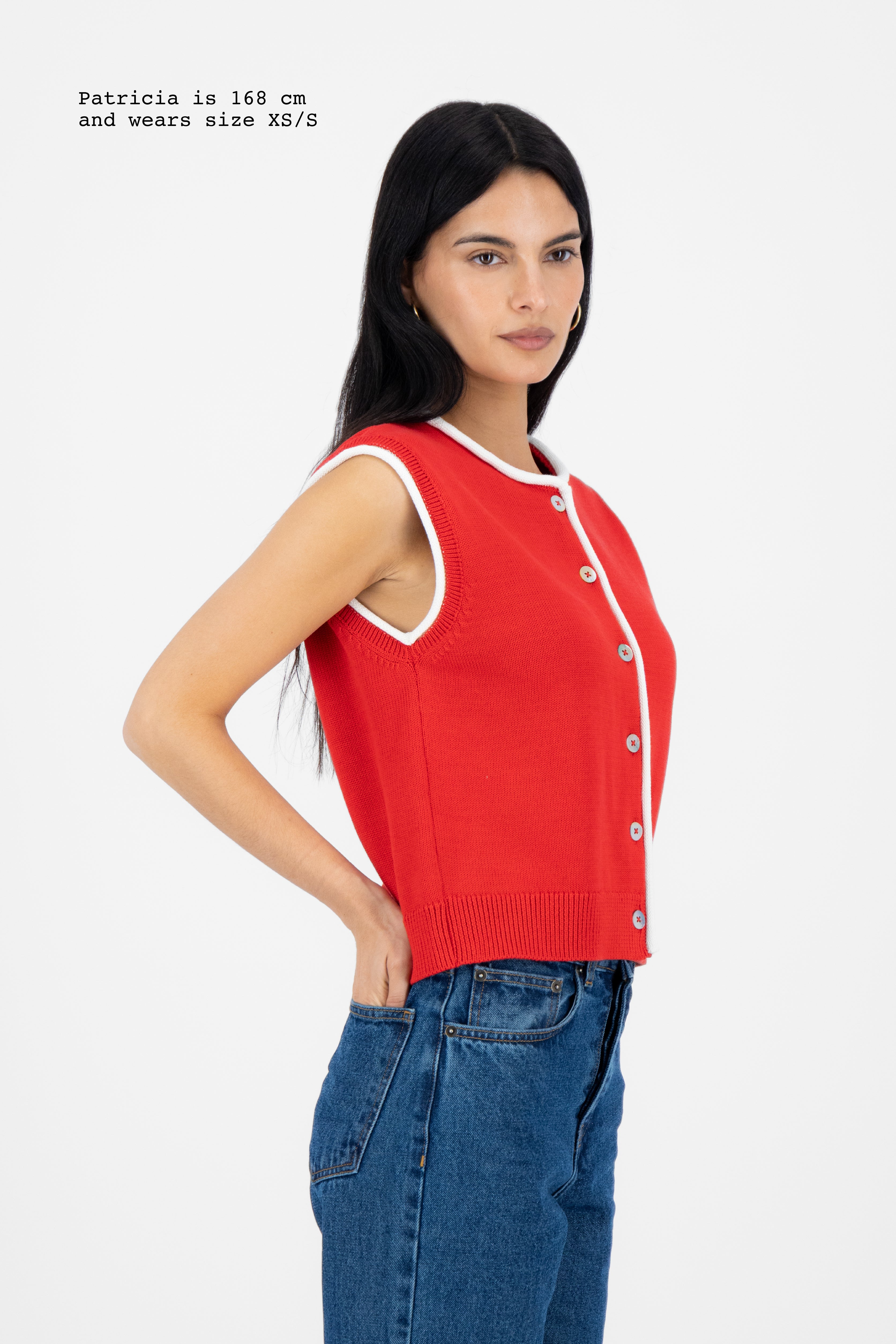 KNIT CONTRAST VEST