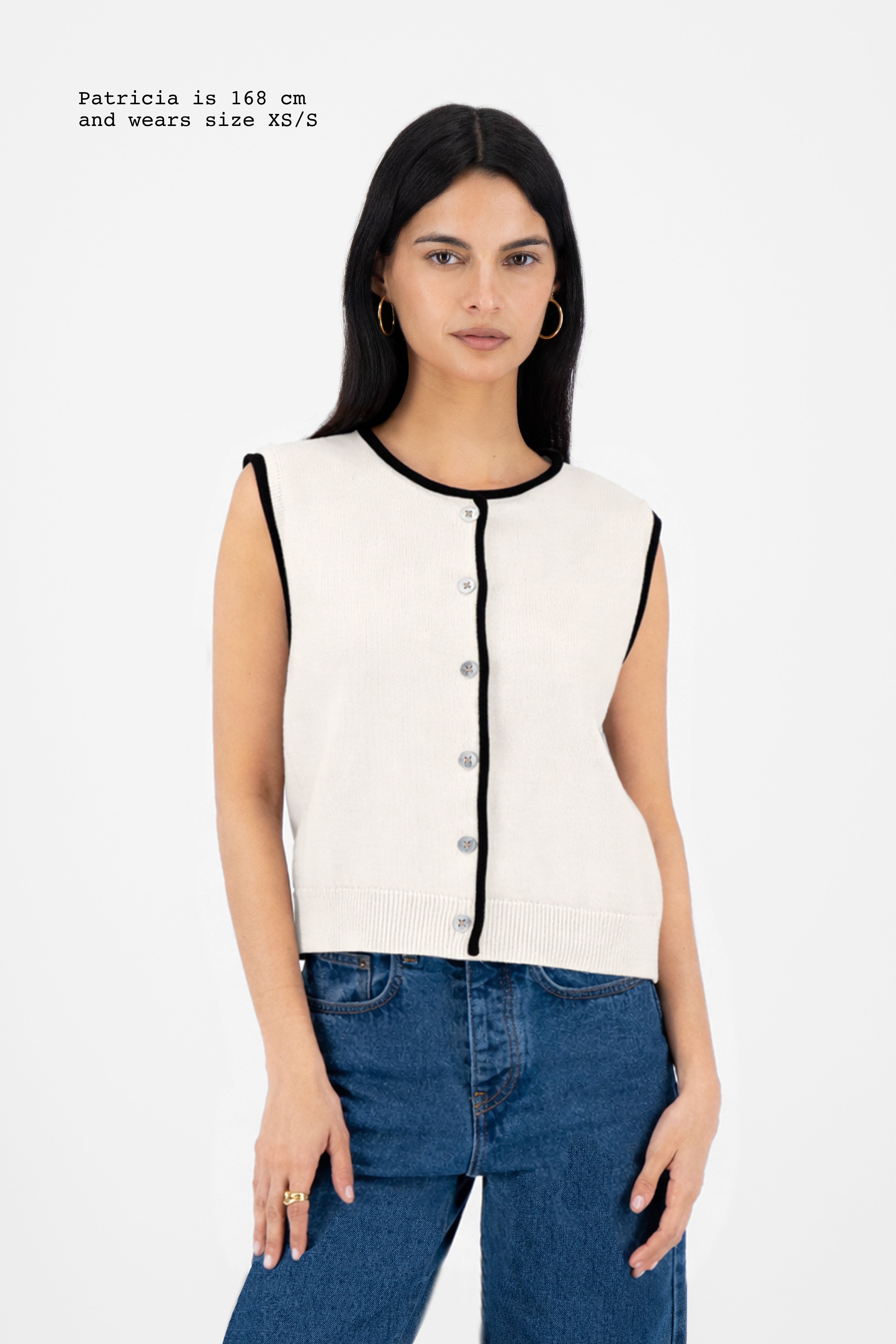 KNIT CONTRAST VEST