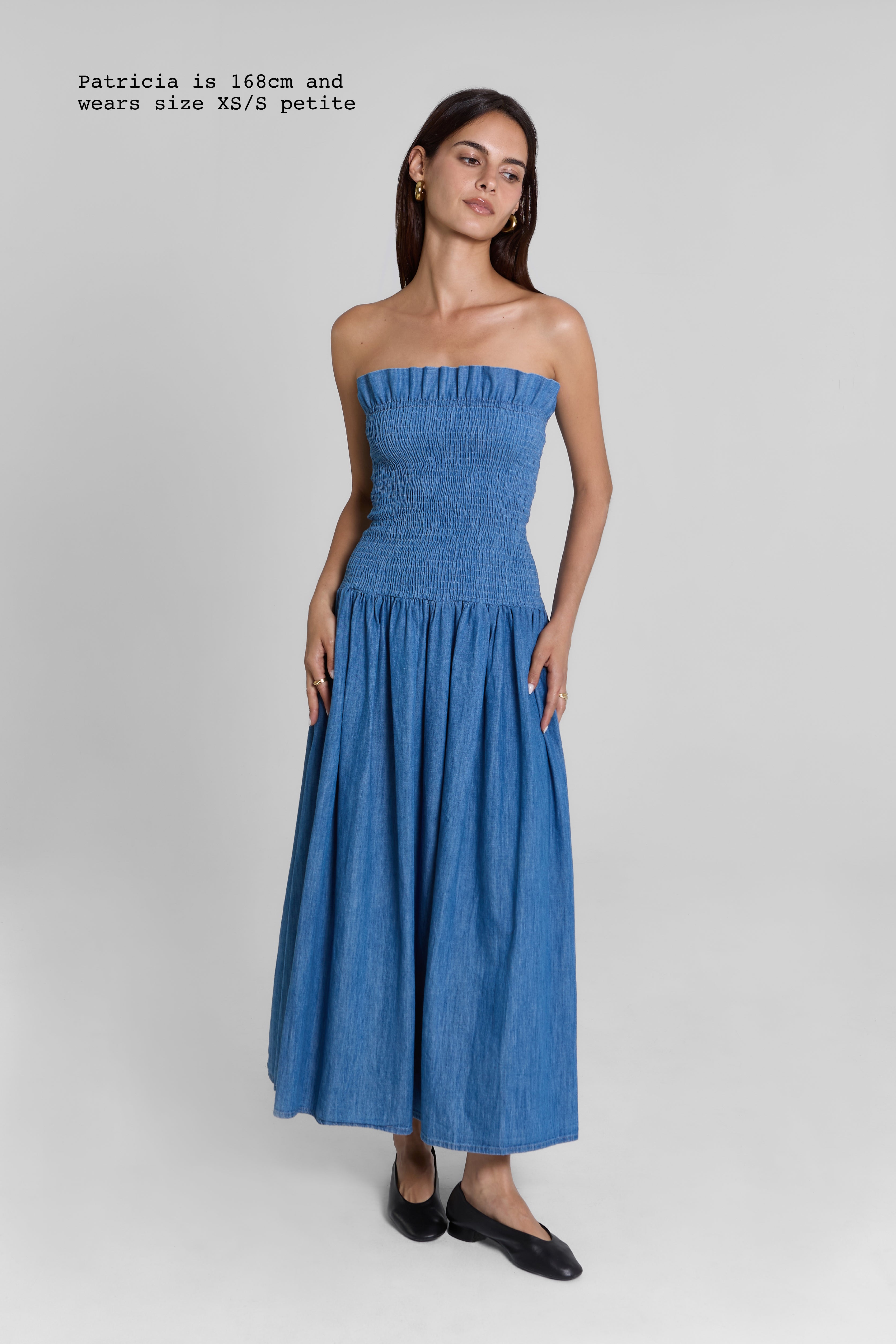 RUFFLED DRESS