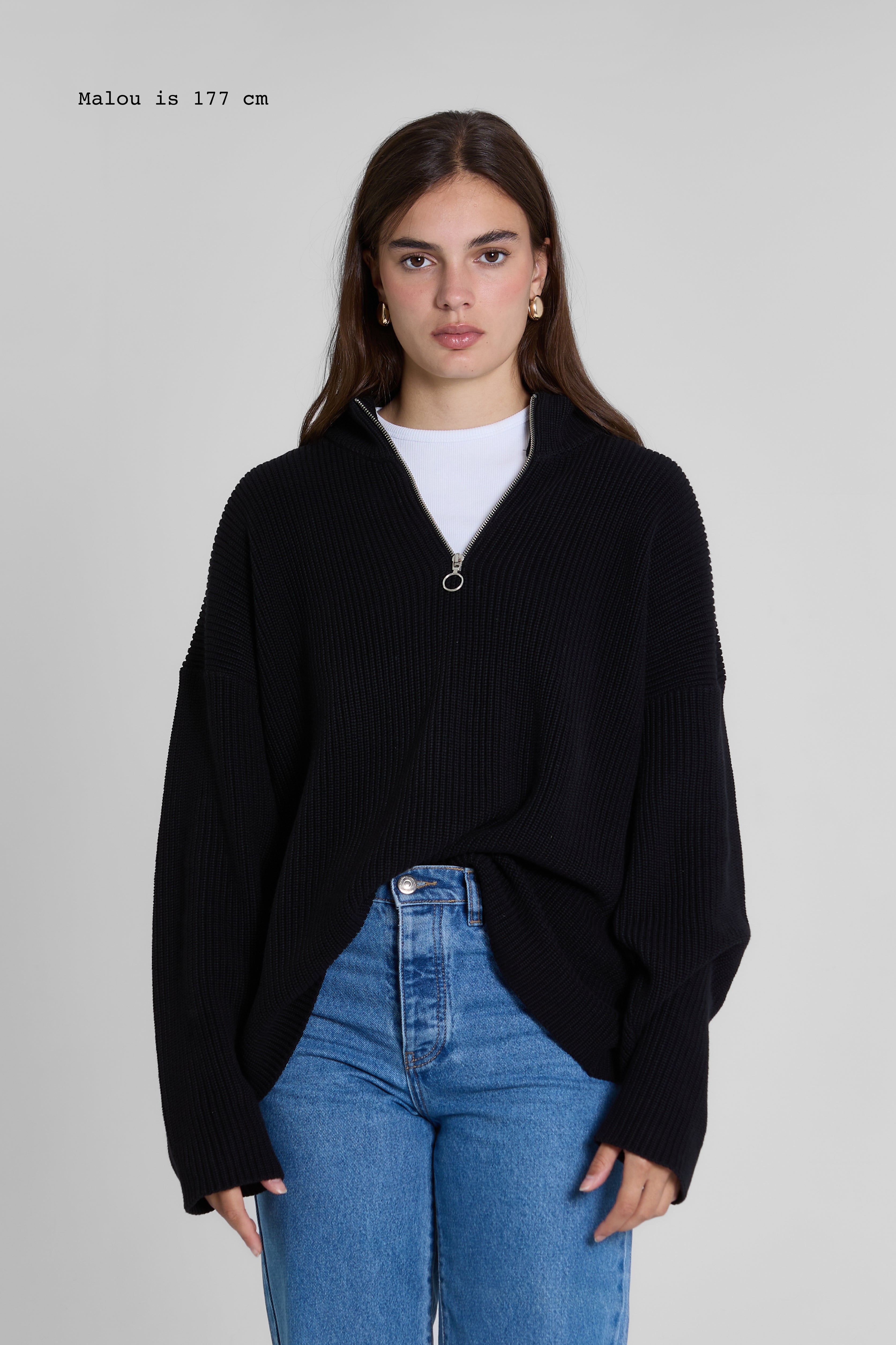 KNIT SWEATER