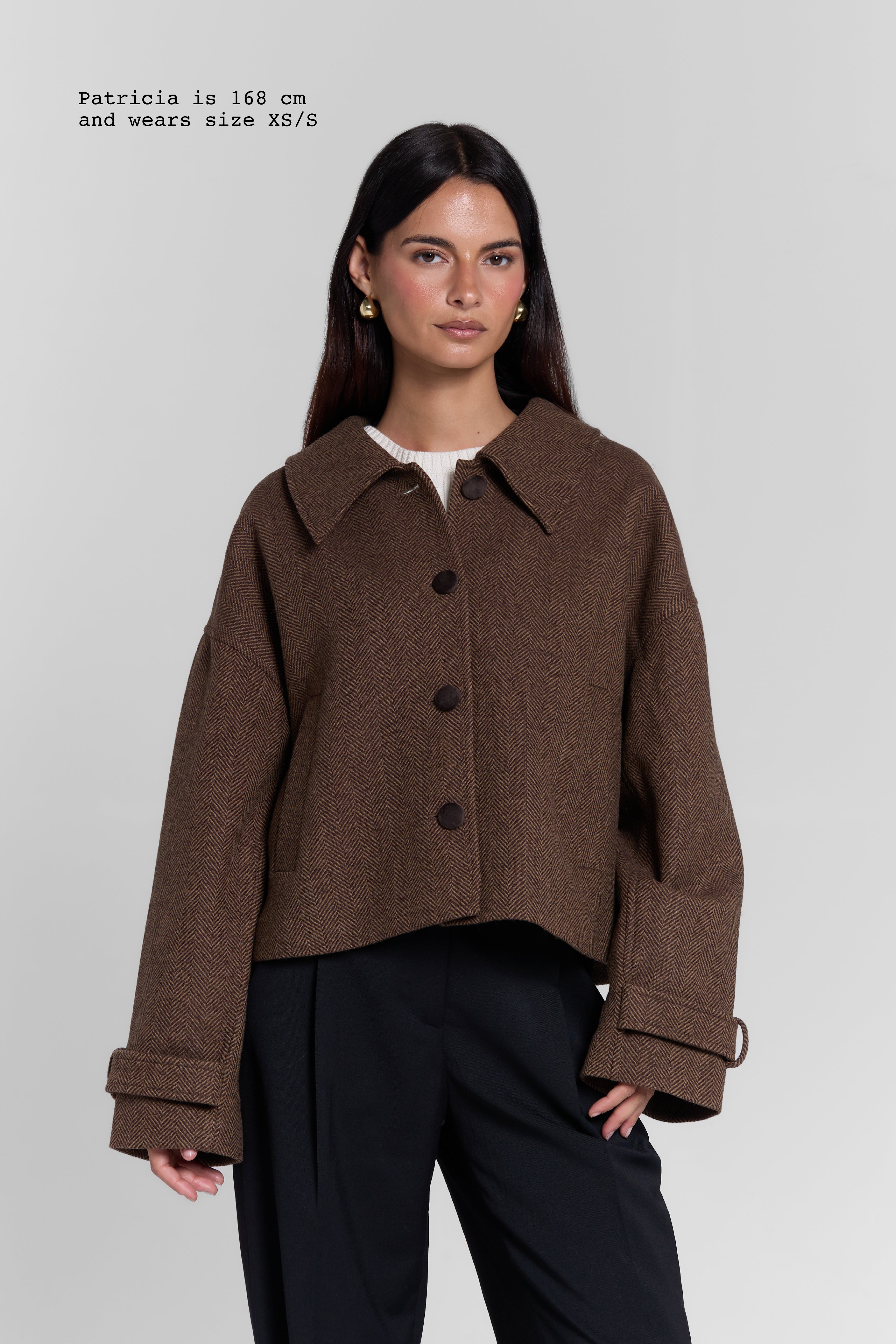 CROPPED COAT