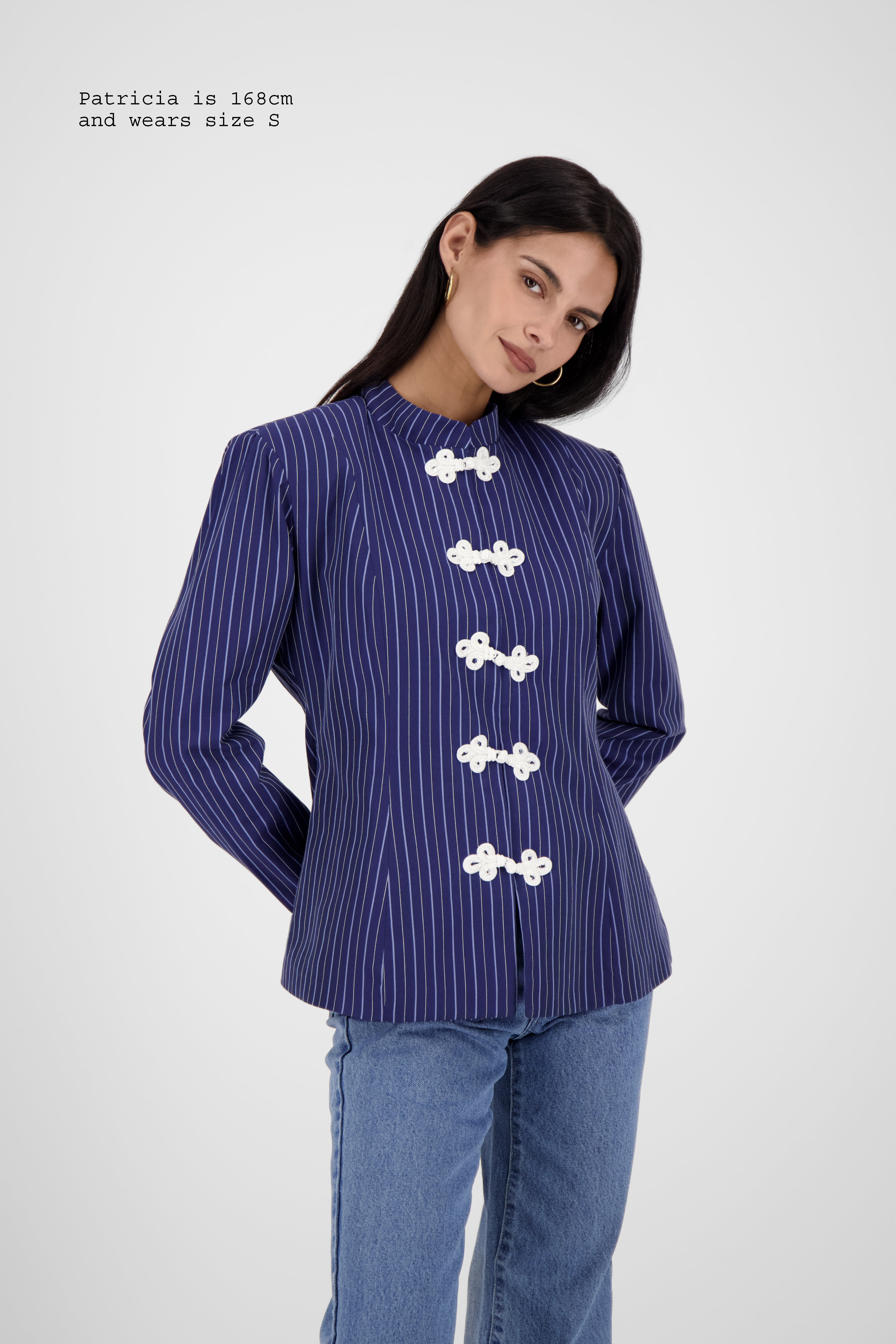 FITTED SHIRT WITH FASTENINGS