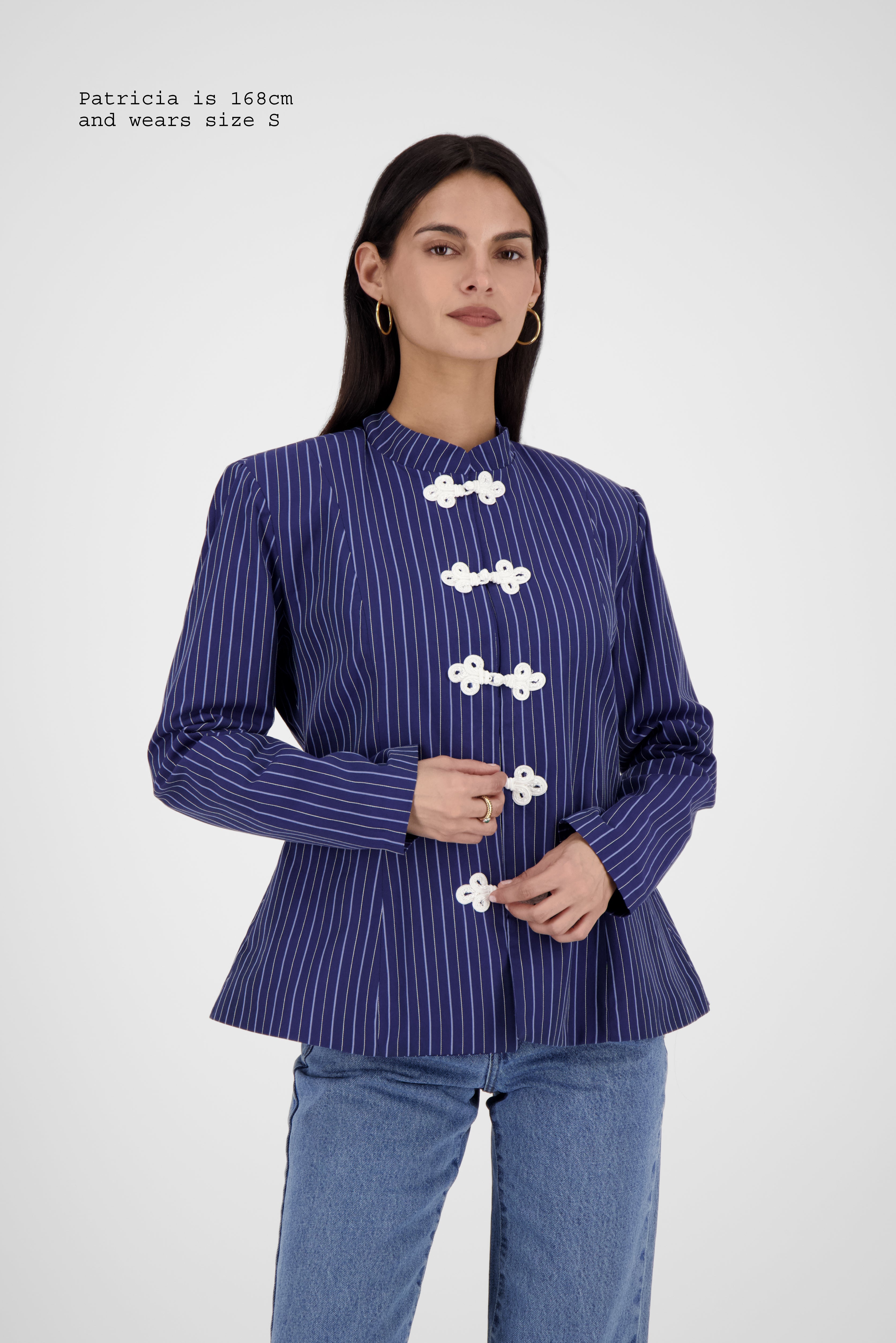 FITTED SHIRT WITH FASTENINGS