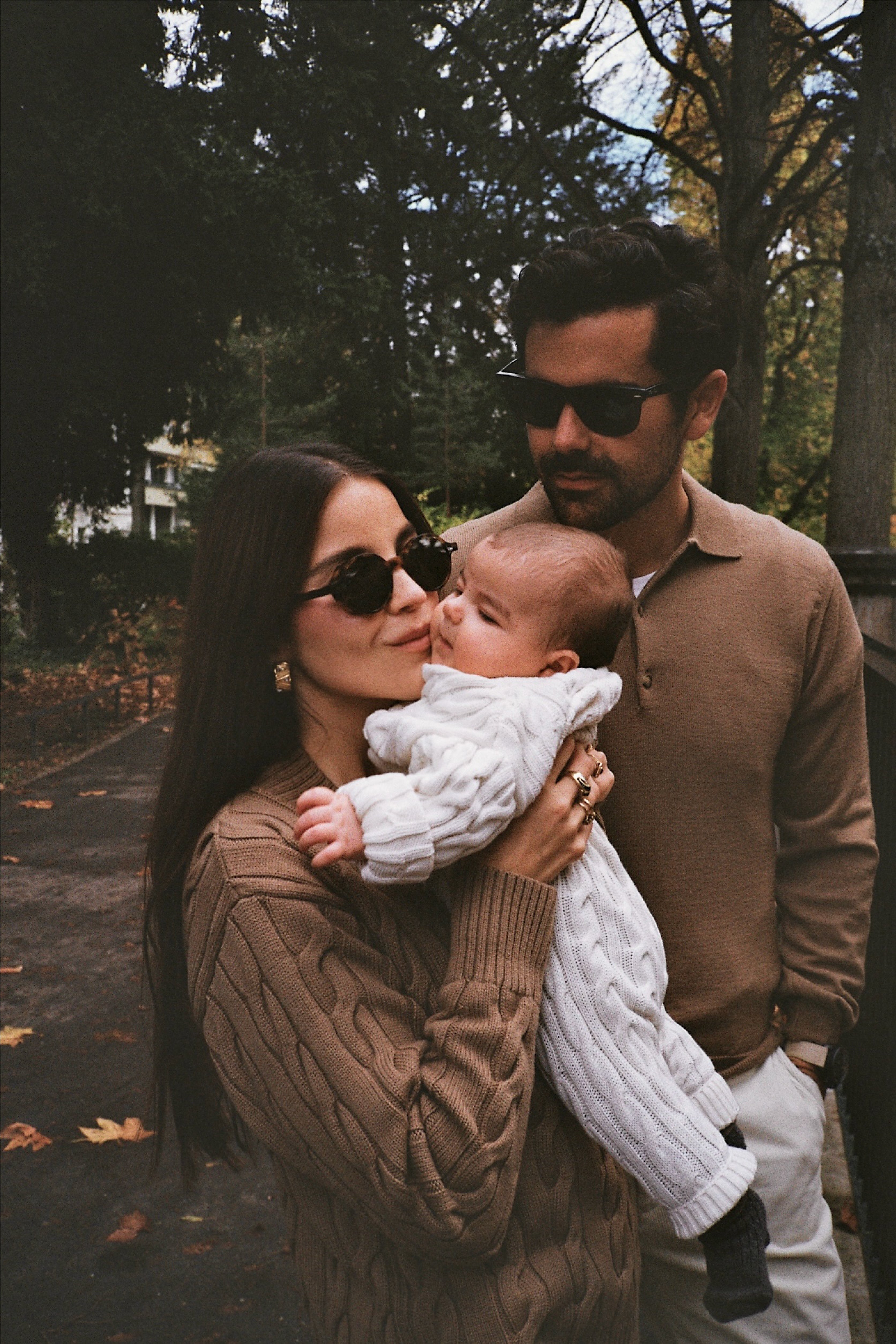 MINI CABLE-KNIT PANTS