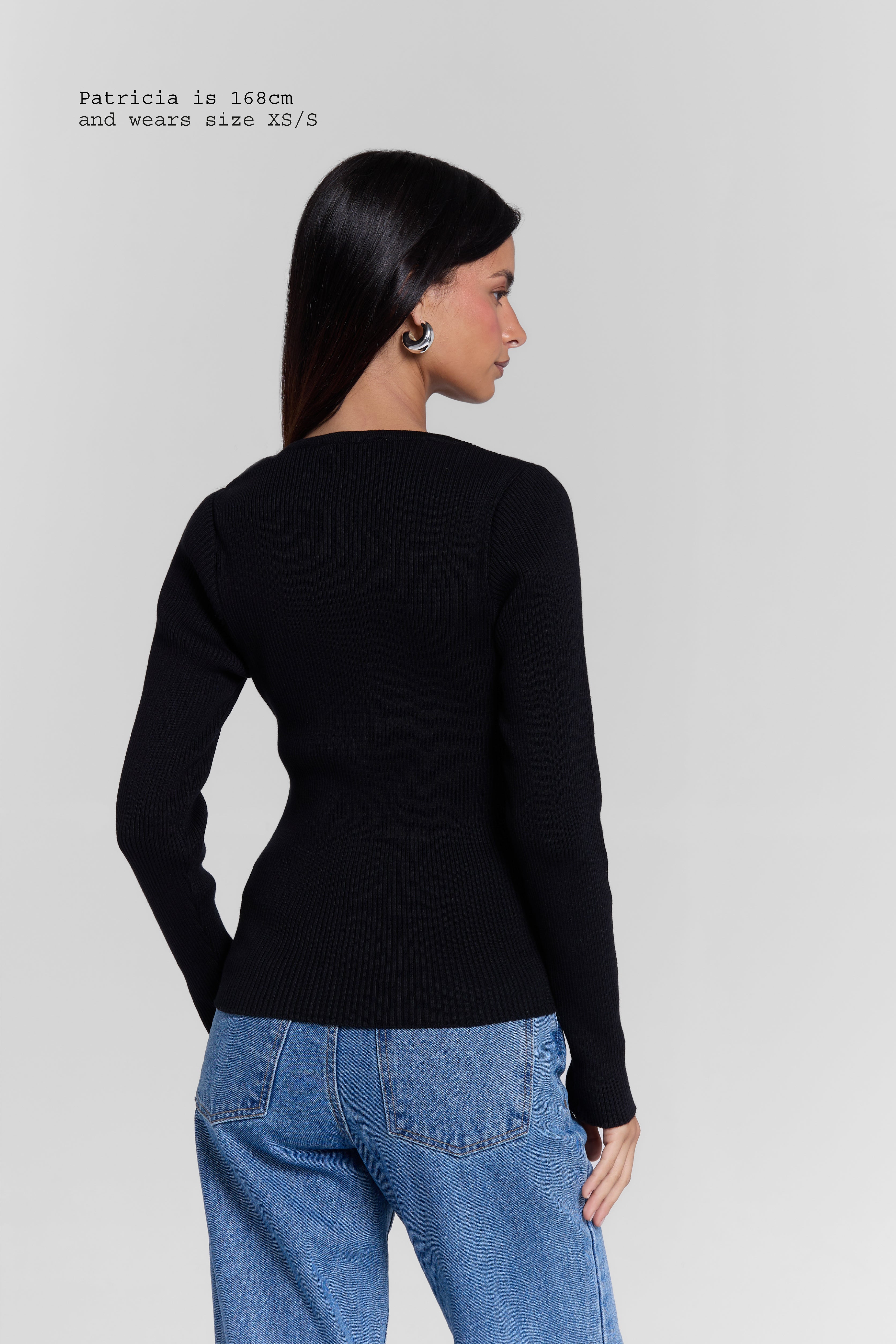 KNIT FITTED CARDIGAN