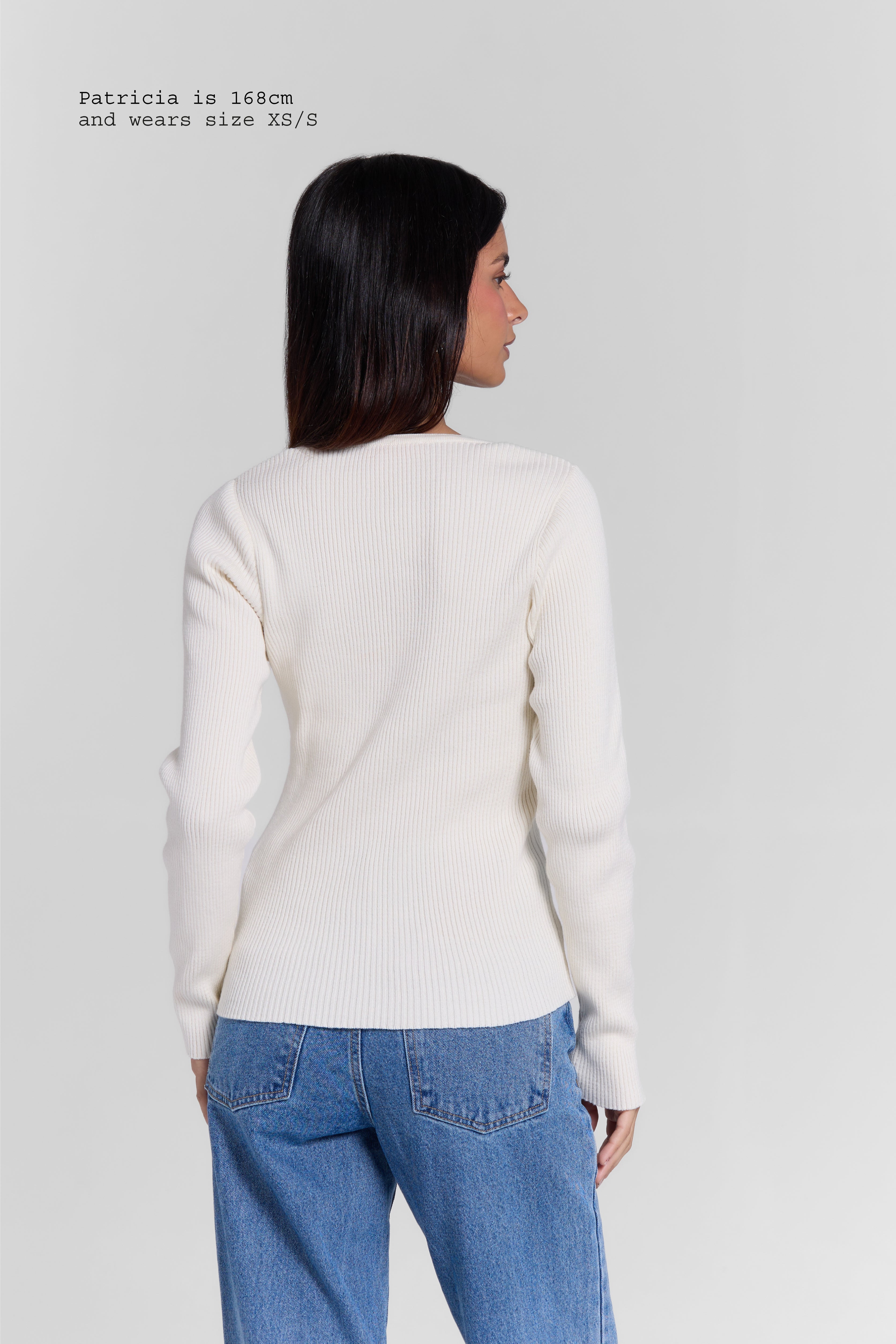 KNIT FITTED CARDIGAN