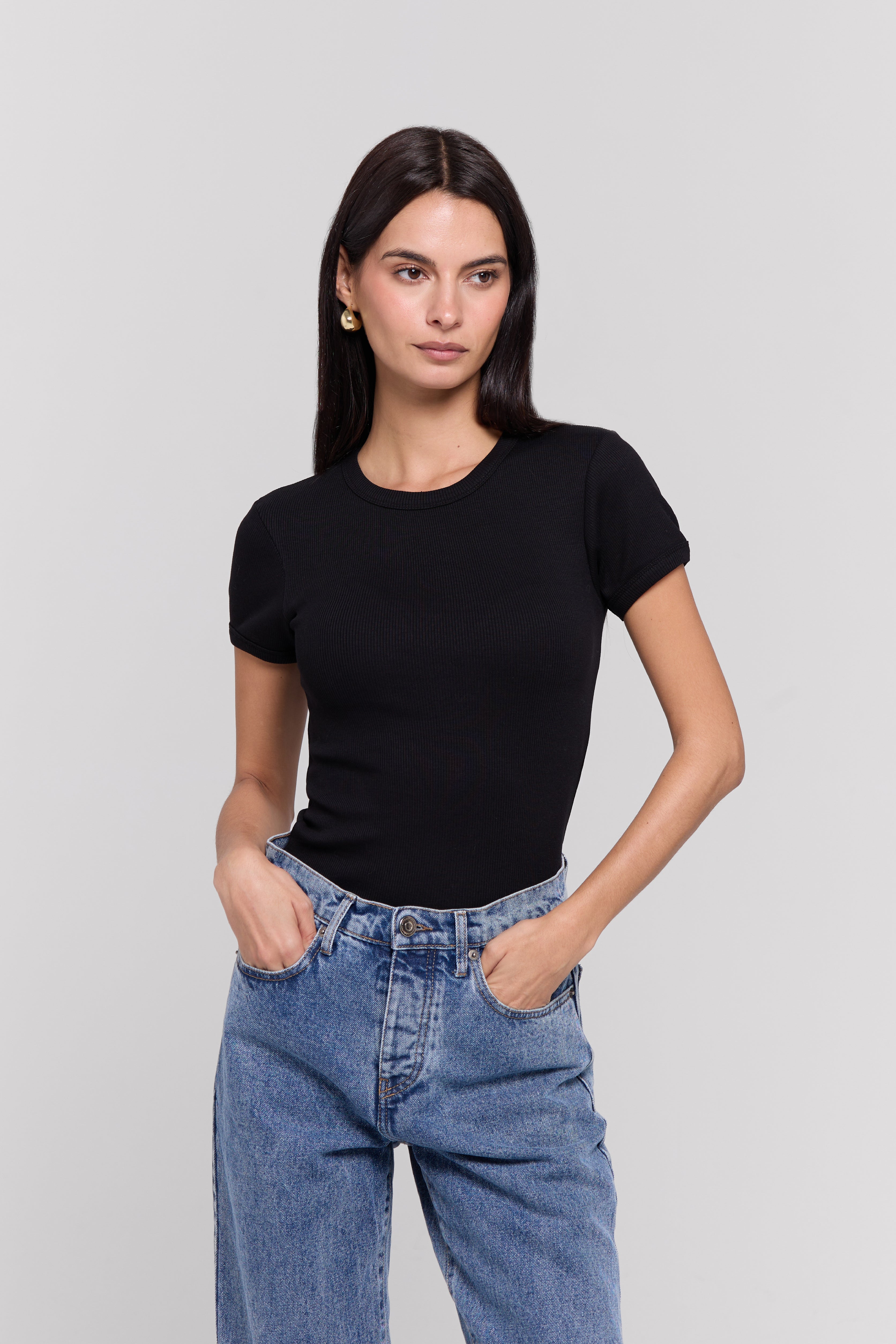 RIBBED T-SHIRT