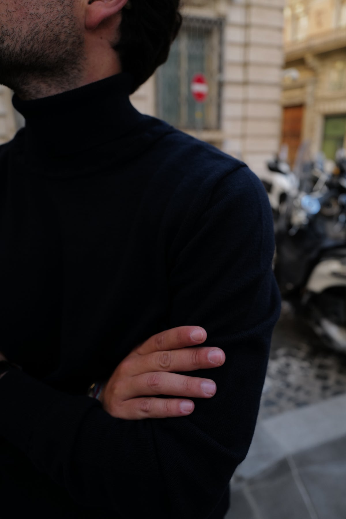 MERINO WOOL TURTLENECK