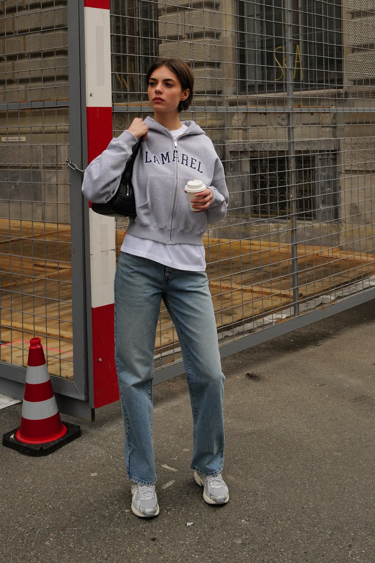 ZIP CROPPED HOODIE